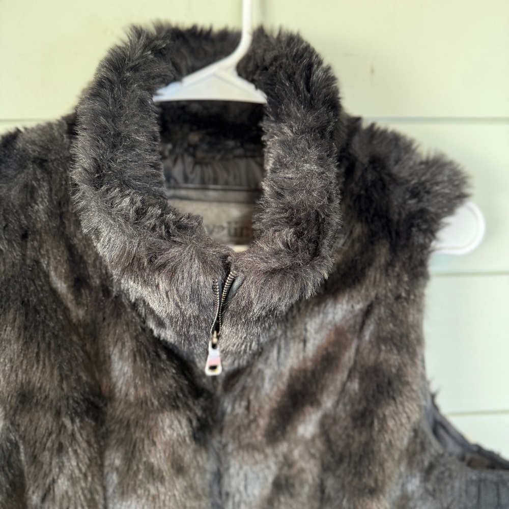 Cavalini black faux fur vest full zip women's size large - Picture 2 of 5